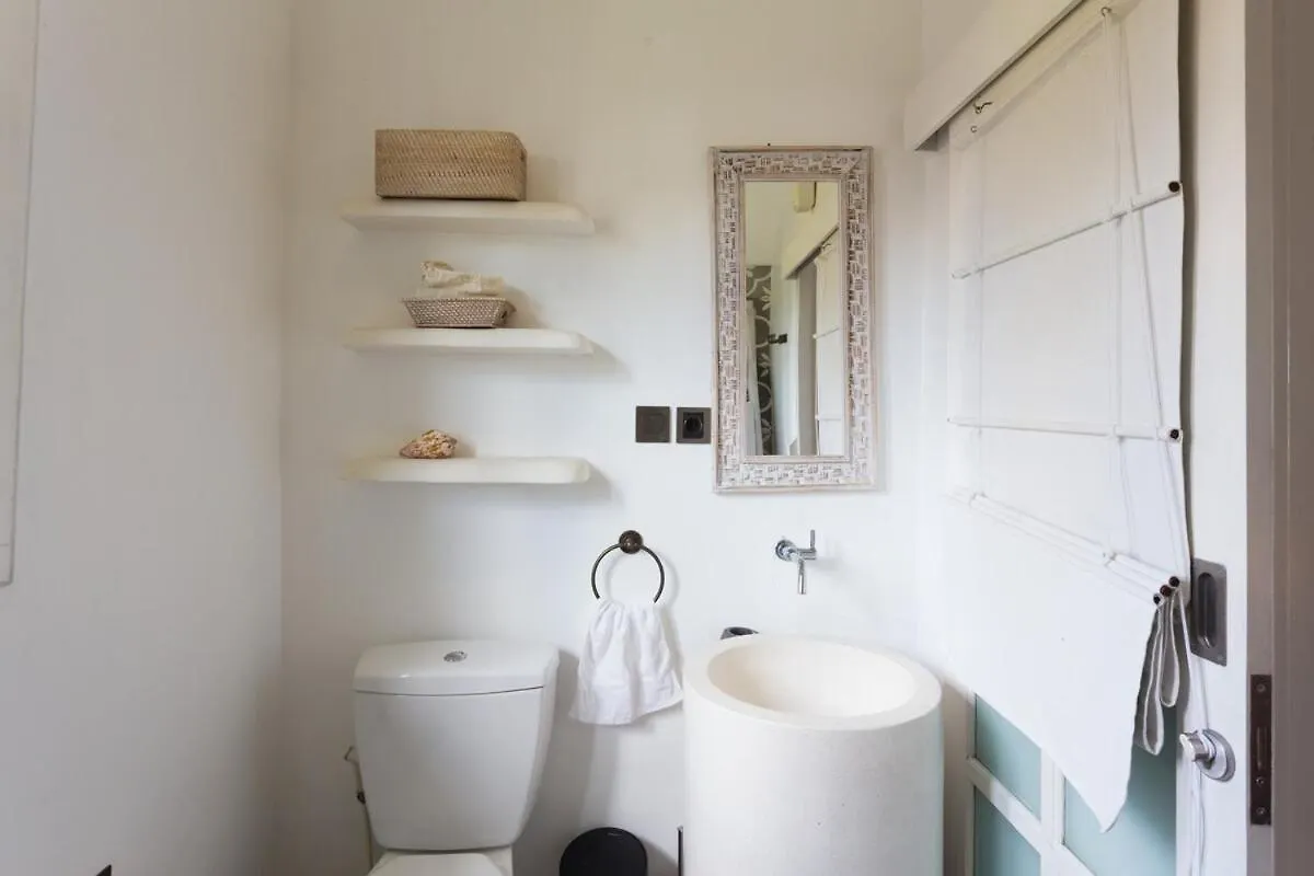 Bear Cottage 4 Bedroom Luxury Villa - Petitenget, Seminyak