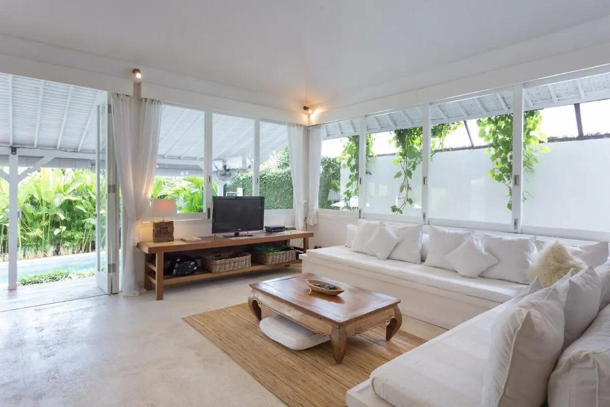 Bear Cottage 4 Bedroom Luxury Villa - Petitenget, Seminyak  Seminyak (Bali)